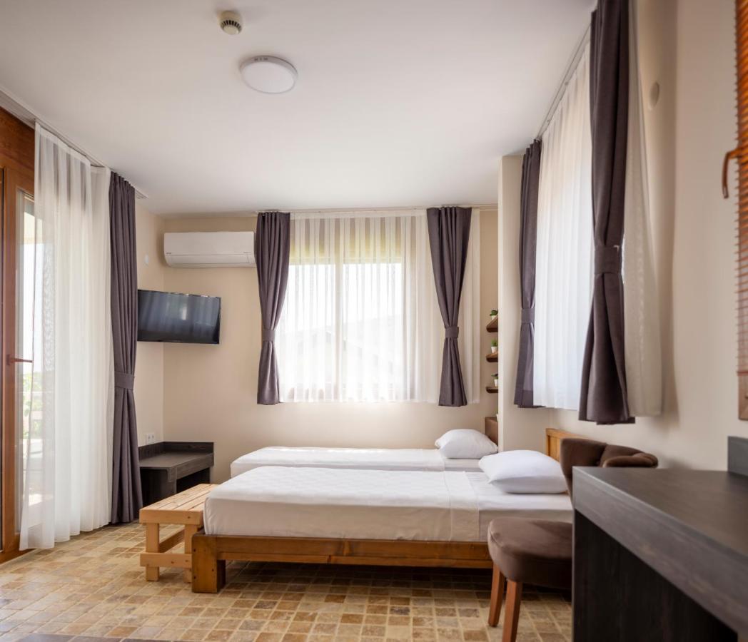 Cesmekes Otel Zewnętrze zdjęcie