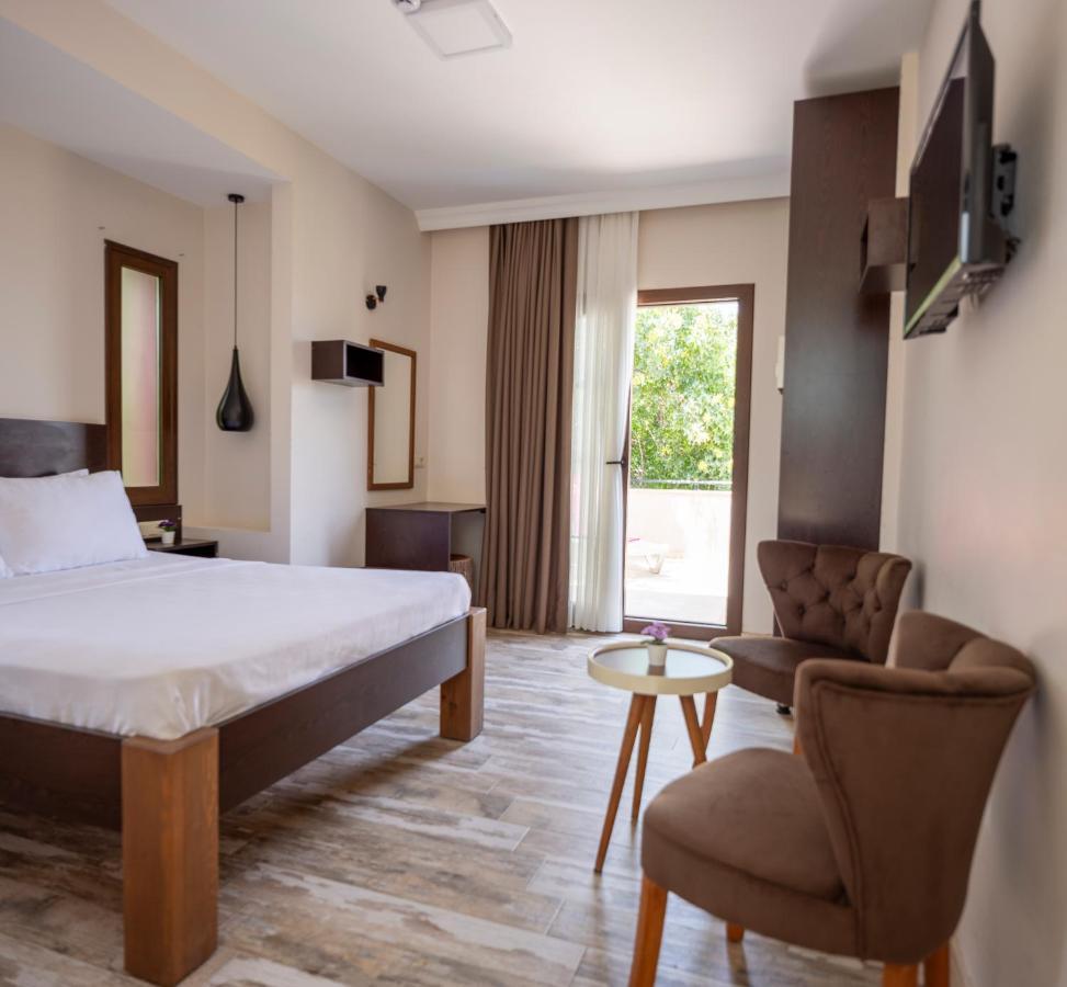 Cesmekes Otel Zewnętrze zdjęcie