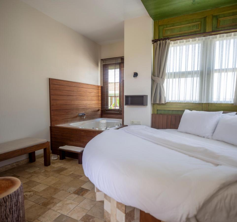 Cesmekes Otel Zewnętrze zdjęcie